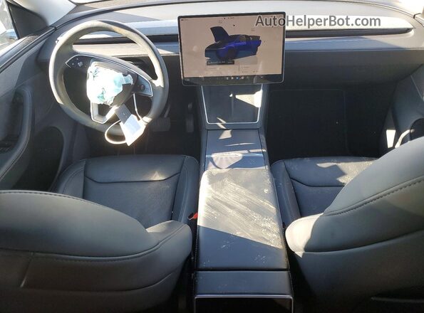 7SAYGDED1TF378483 2026 TESLA MODEL White Widok deski rozdzielczej