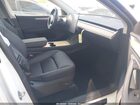 2024 Tesla Model Y Long Range Single Motor Rear-wheel Drive/rwd White vin: 7SAYGDED2RA332070