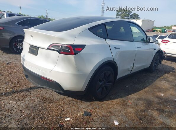 7SAYGDED2RA332070 2024 TESLA MODEL Y White Задня права чверть