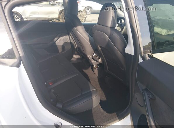 7SAYGDED2SA337839 2025 TESLA MODEL Y White Vista de la etiqueta del VIN
