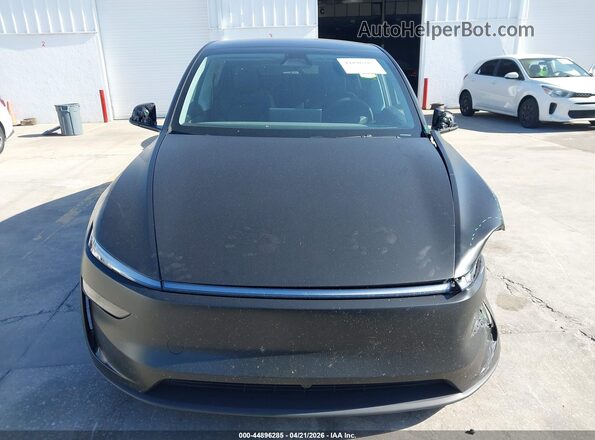 7SAYGDED2TF379786 2026 TESLA MODEL Y Черный Вид задней части салона