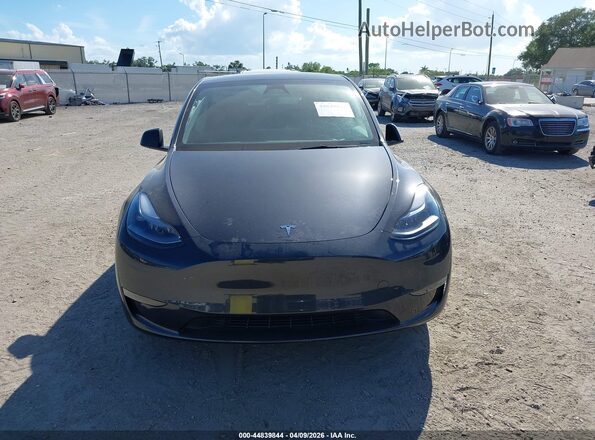 7SAYGDED3RF167357 2024 TESLA MODEL Y Gray Вид щитка приладів