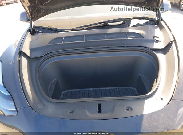 7SAYGDED3RF167357 2024 TESLA MODEL Y Gray Вид ззаду