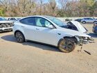 2026 Tesla Model Y White vin: 7SAYGDED3TA494698