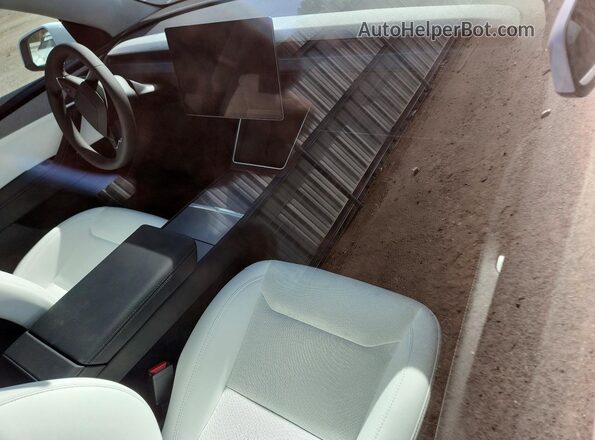 7SAYGDED3TA494698 2026 TESLA MODEL White Vista del salpicadero
