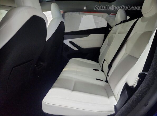 7SAYGDED5TF423926 2026 TESLA MODEL Blue უკანა სავარძლების ხედი