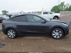 2024 Tesla Model Y Long Range Single Motor Rear-wheel Drive/rwd Black vin: 7SAYGDED6RF087311