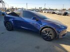 2024 Tesla Model Y Blue vin: 7SAYGDED7RF120574 2024 Tesla Model Y Blue vin: 7SAYGDED7RF120574