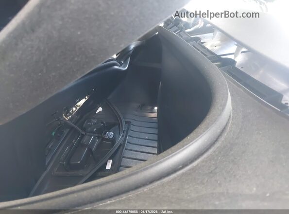 7SAYGDED9TA475718 2026 TESLA MODEL Y Gray Вид ззаду