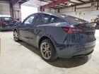 2024 Tesla Model Y Gray vin: 7SAYGDEDXRF041190