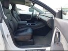 2022 Tesla Model Y Long Range Dual Motor All-wheel Drive White vin: 7SAYGDEE0NF384495