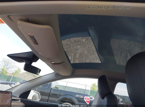 7SAYGDEE0NF384495 2022 TESLA MODEL Y White 