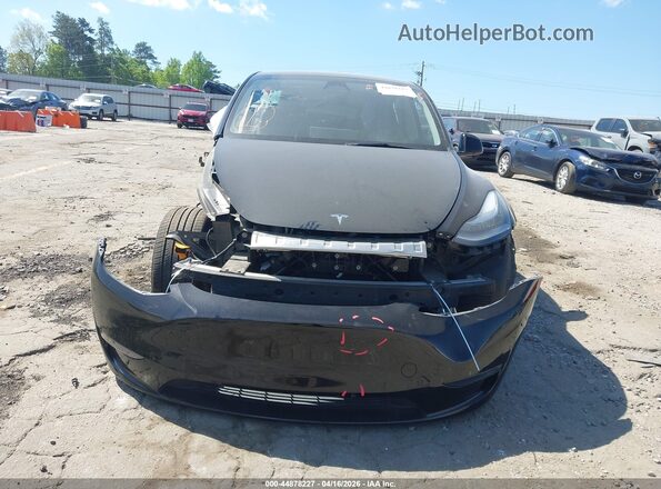 7SAYGDEE0PA116319 2023 TESLA MODEL Y Black Vista interior trasera