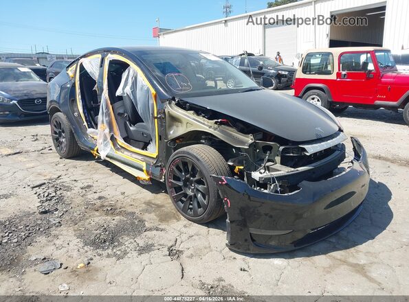 7SAYGDEE0PA116319 2023 TESLA MODEL Y Black Vista frontal