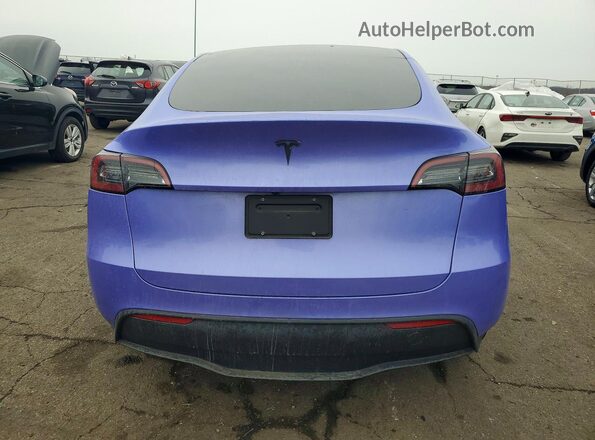 7SAYGDEE1NF536011 2022 TESLA MODEL Purple Вид ззаду