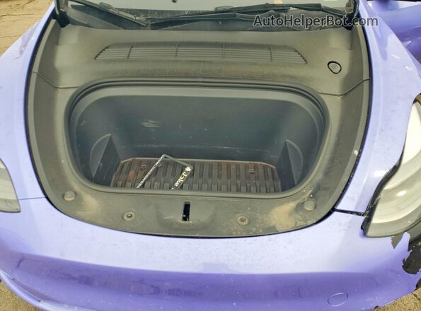 7SAYGDEE1NF536011 2022 TESLA MODEL Purple Вид задньої частини салону