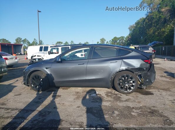 7SAYGDEE1PA107919 2023 TESLA MODEL Y Gray Vista interior de 360 grados
