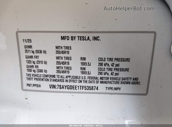 7SAYGDEE1TF535874 2026 TESLA MODEL Y White Widok komory silnika