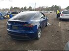 2022 Tesla Model Y Long Range Dual Motor All-wheel Drive Blue vin: 7SAYGDEE2NF320152