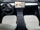 2022 Tesla Model Y White vin: 7SAYGDEE2NF331751