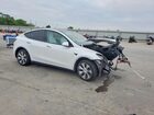 2022 Tesla Model Y White vin: 7SAYGDEE2NF331751