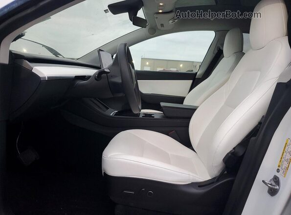 7SAYGDEE2NF331751 2022 TESLA MODEL White Vista interior delantera