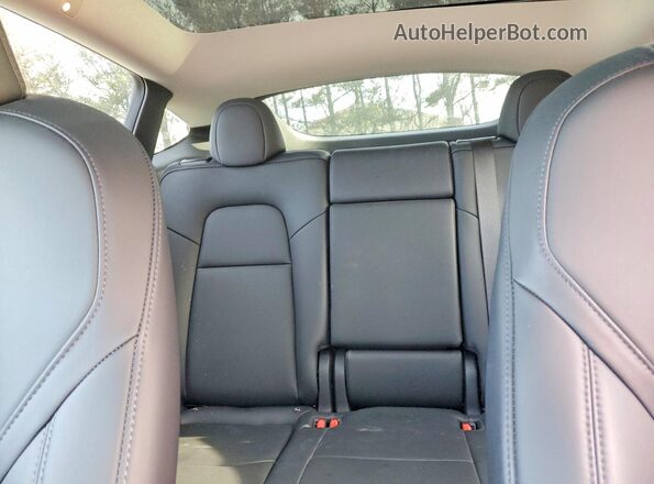 7SAYGDEE2PA149175 2023 TESLA MODEL Charcoal Vista de los asientos traseros