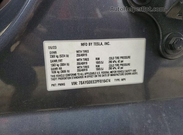 7SAYGDEE2PF816474 2023 TESLA MODEL Gray Vista de la etiqueta del VIN