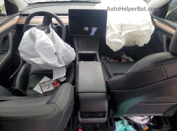 7SAYGDEE2PF816474 2023 TESLA MODEL Gray Vista del salpicadero