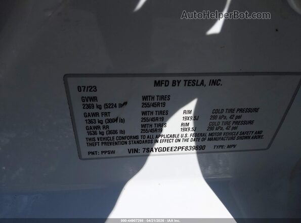 7SAYGDEE2PF839690 2023 TESLA MODEL Y White Engine compartment view