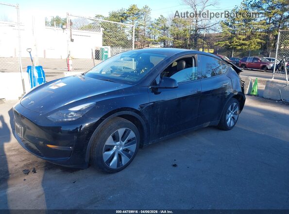 7SAYGDEE2PF916879 2023 TESLA MODEL Y Black წინა მარცხენა ხედი სამი მეოთხედიდან