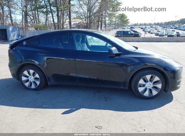 7SAYGDEE2PF916879 2023 TESLA MODEL Y Black უკანა სალონის ხედი