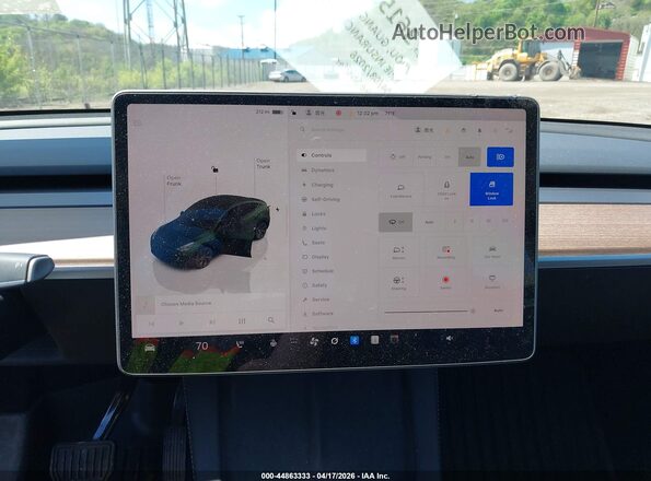 7SAYGDEE2RF195076 2024 TESLA MODEL Y Gray 