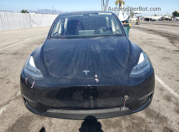 7SAYGDEE3NF456029 2022 TESLA MODEL Black Widok z przodu
