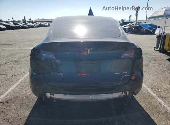 7SAYGDEE3NF456029 2022 TESLA MODEL Black Widok z tyłu