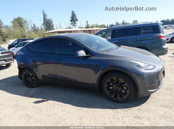 7SAYGDEE3PF935814 2023 TESLA MODEL Y Серый Вид задней части салона