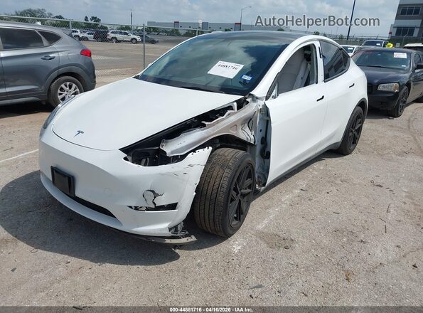 7SAYGDEE5NF339746 2022 TESLA MODEL Y White Front left