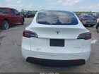 2022 Tesla Model Y Long Range Dual Motor All-wheel Drive White vin: 7SAYGDEE5NF339746