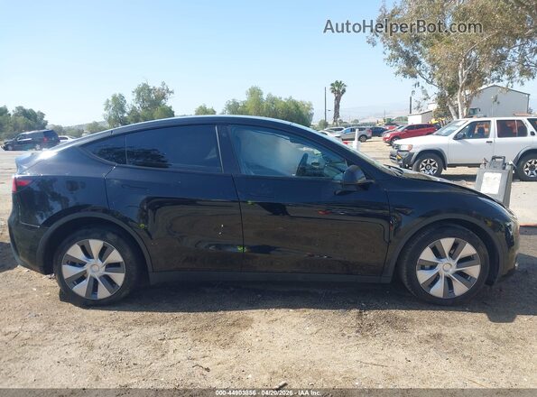 7SAYGDEE5PA024493 2023 TESLA MODEL Y Black Vista interior de 360 grados
