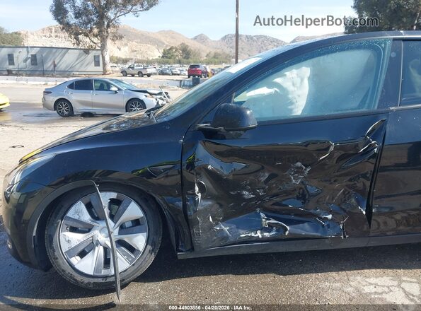 7SAYGDEE5PA024493 2023 TESLA MODEL Y Black Vista del cuadro de instrumentos