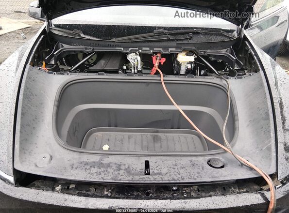 7SAYGDEE5TA592852 2026 TESLA MODEL Y Black უკანა ხედი