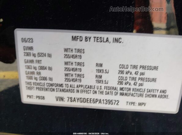 7SAYGDEE6PA139572 2023 TESLA MODEL Y Черный Вид подкапотного пространства