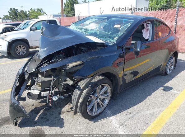 7SAYGDEE6PA139572 2023 TESLA MODEL Y Черный 