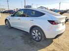 2024 Tesla Model Y White vin: 7SAYGDEE6RA228190
