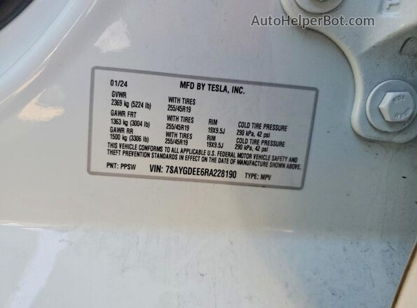 7SAYGDEE6RA228190 2024 TESLA MODEL White Вид підкапотного простору