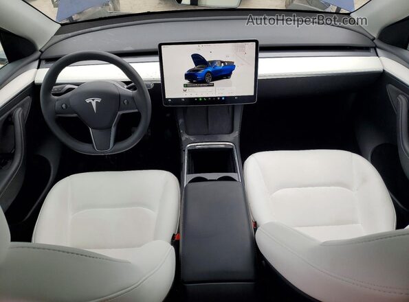 7SAYGDEE6SF257911 2025 TESLA MODEL Blue Vista del salpicadero