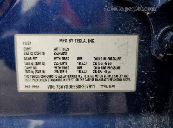 7SAYGDEE6SF257911 2025 TESLA MODEL Blue Vista de la etiqueta del VIN