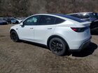 2026 Tesla Model Y White vin: 7SAYGDEE6TA583626