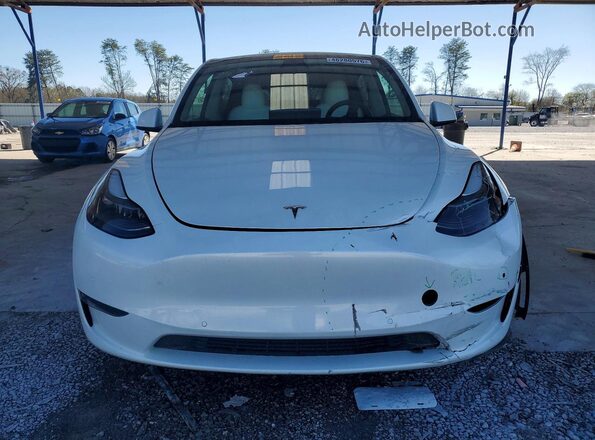 7SAYGDEE7NF537535 2022 TESLA MODEL White Widok z przodu