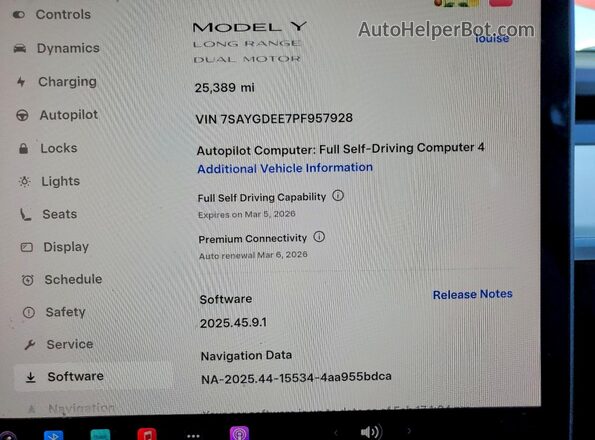 7SAYGDEE7PF957928 2023 TESLA MODEL Red Vista del cuadro de instrumentos
